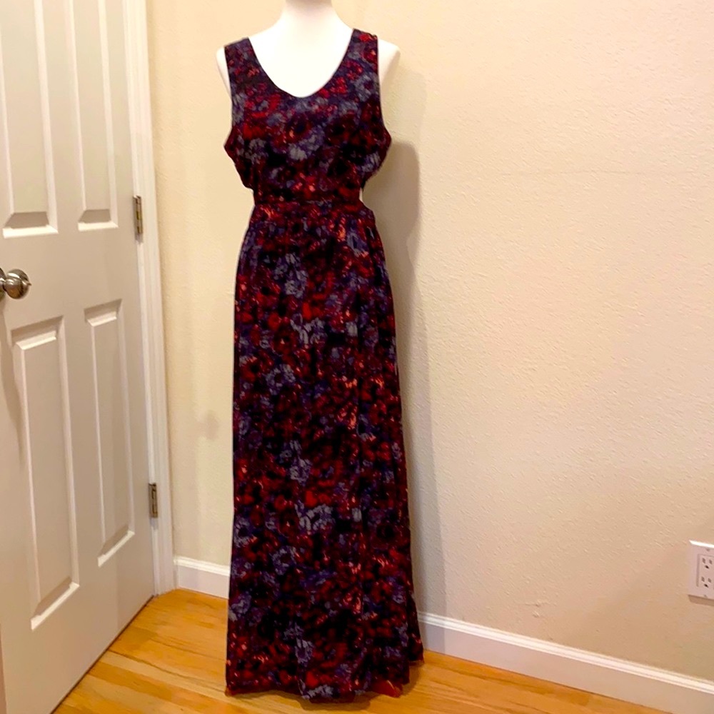 Long dress with side cut outs
